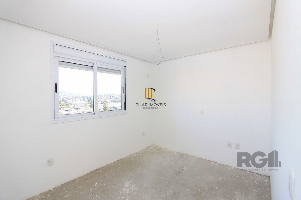 Apartamento Para Comprar no bairro Jardim Botânico com 2 quartos (1 suíte)