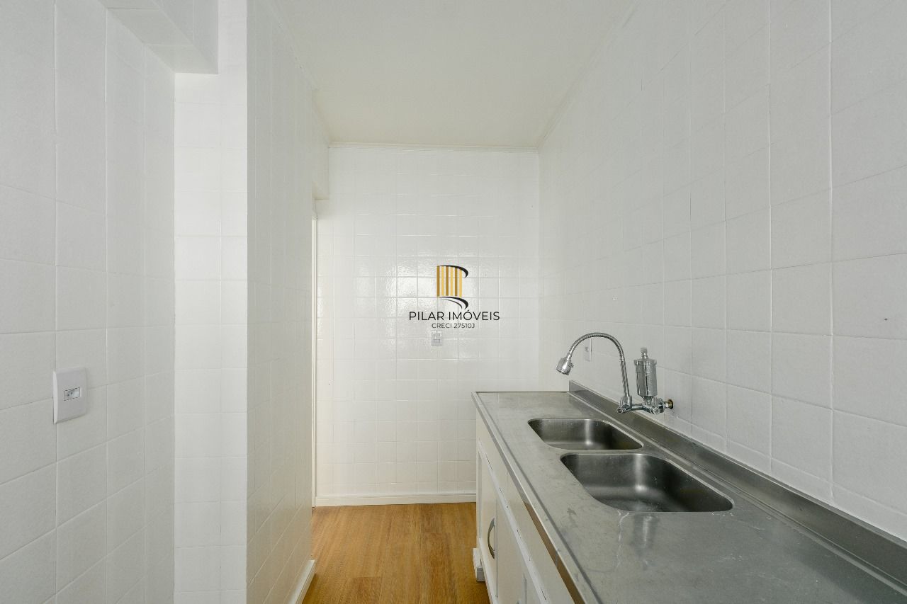 Apartamento para comprar com  68m²  no Centro Histórico