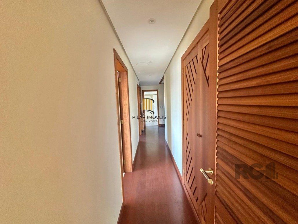 Apartamento com 4 suítes no Bairro Rio Branco semi-mobiliado com vista 360 graus