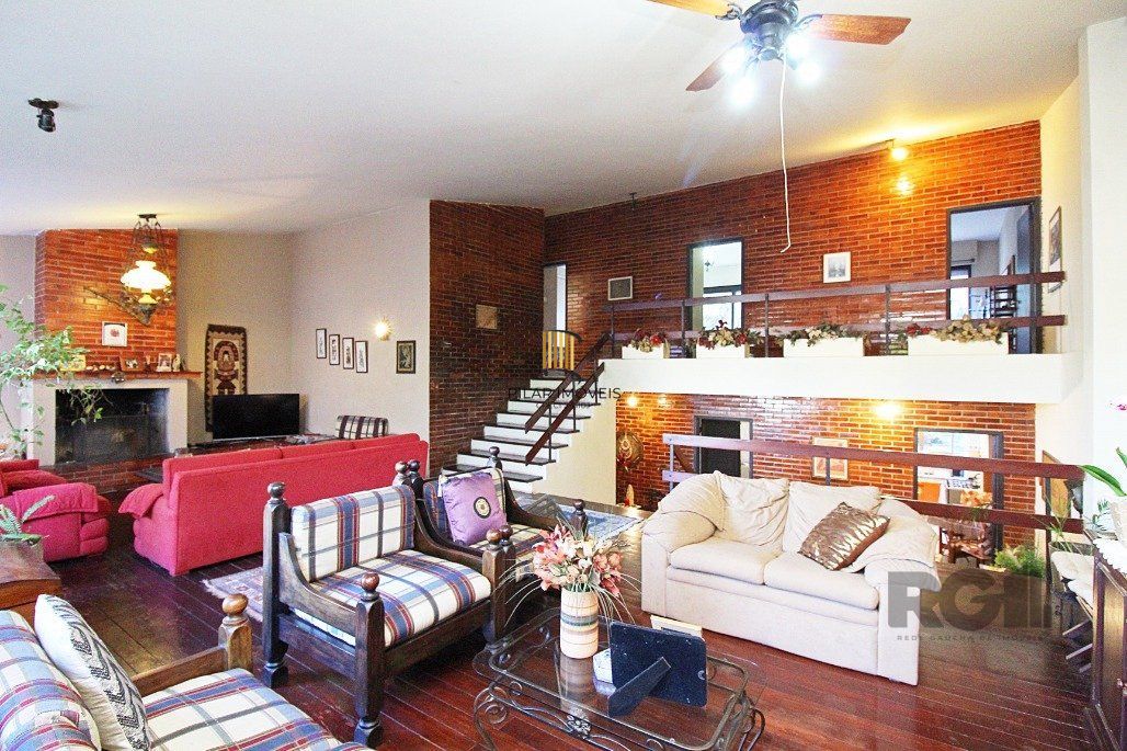 Casa Para Comprar no Bairro Boa Vista com 3 quartos (1 suíte) - Pilar Imóveis