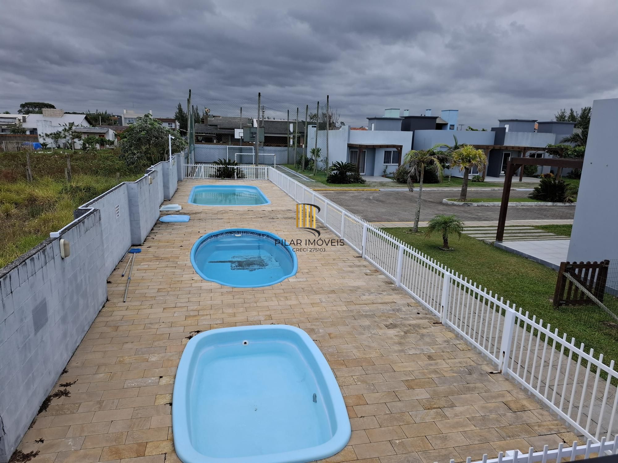 GEMINADO 3 DORMITÓRIOS CONDOMÍNIO GIRASSOL - PASSO DE TORRES SC
