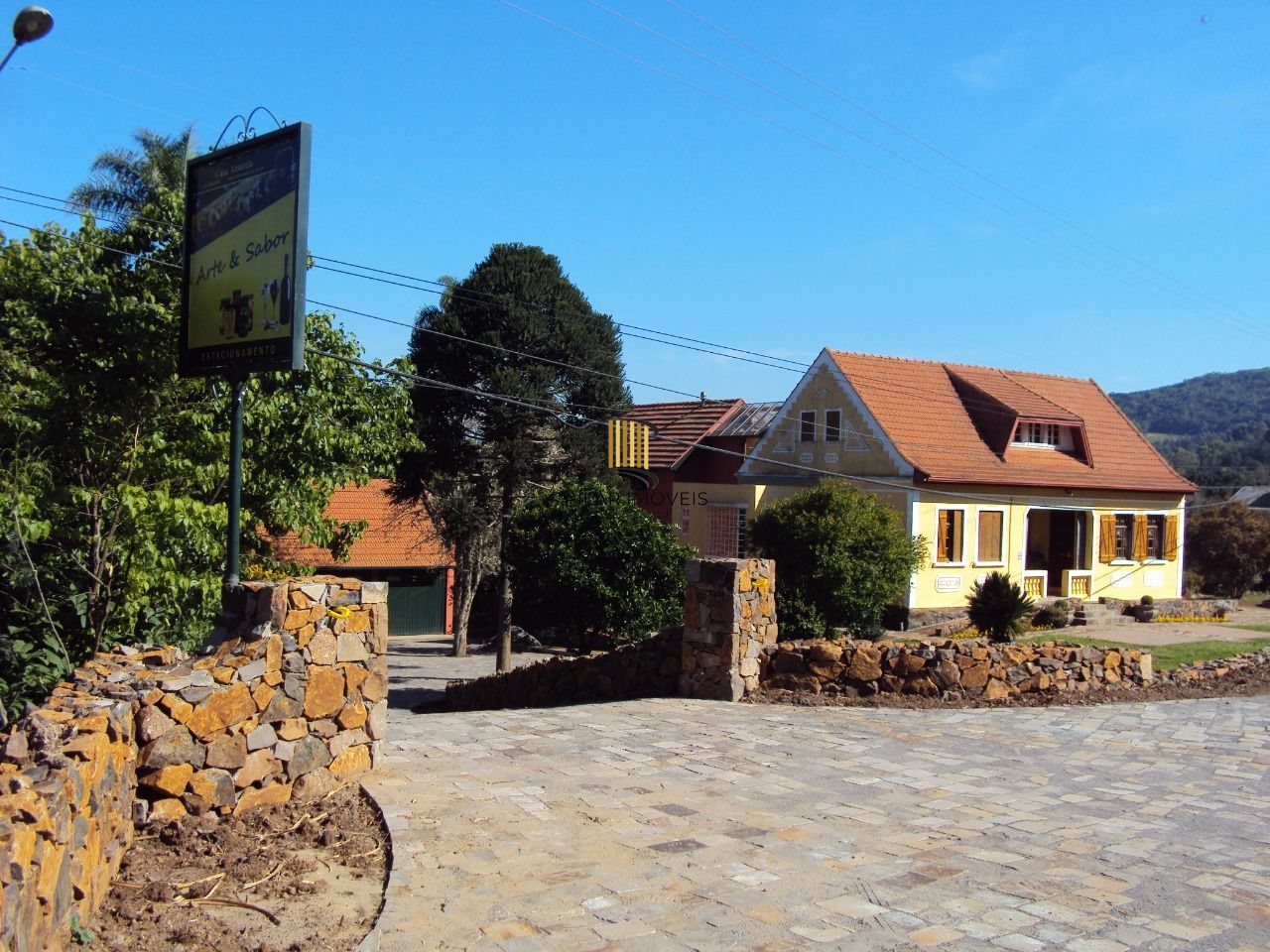 Área para comprar com casas Enxaimel em Nova Petrópolis. - Pilar Imóveis