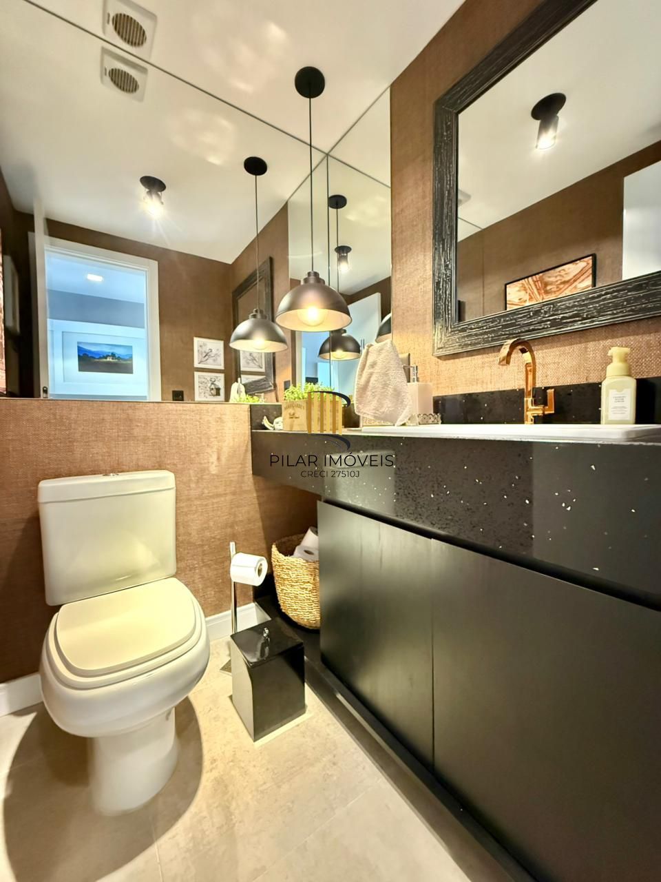 Apartamento Impecável no Jardim Europa com 2 Suítes e Churrasqueira