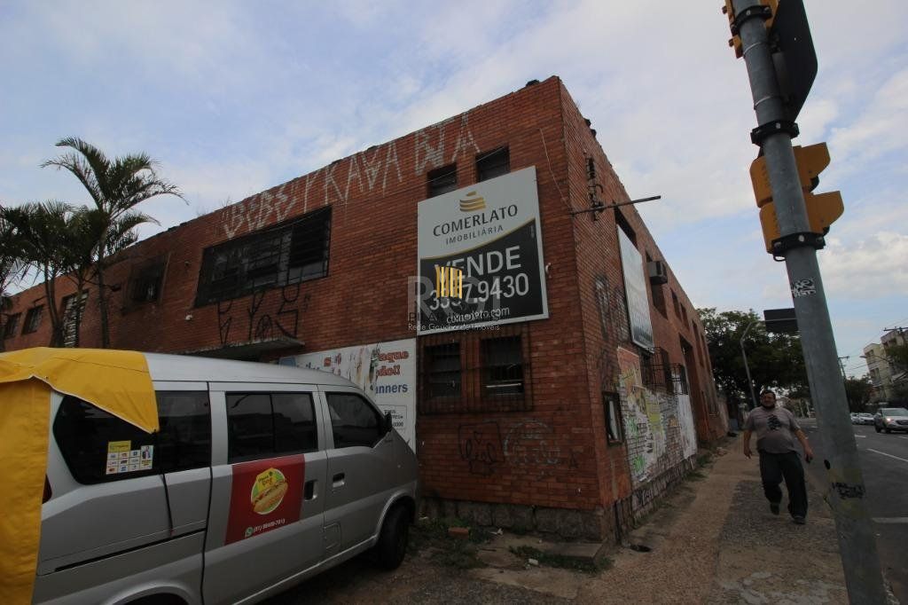 Pavilhão, 1.040 m² Para comprar  Por R$ 3.500.000,00  - Navegantes - Porto Alegre/RS