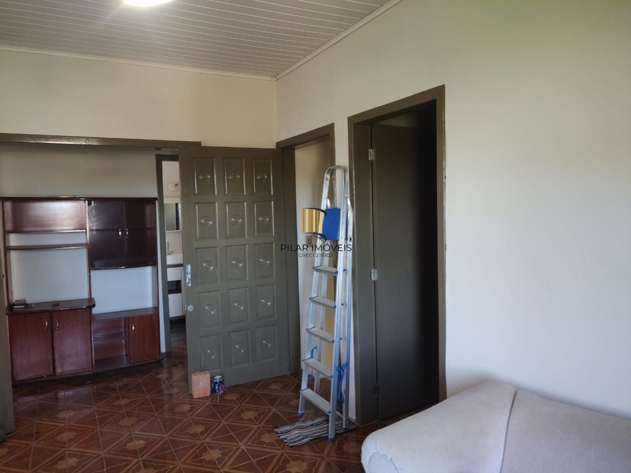 Vende Casa Comercial com deposito nos fundos, 289,80m²