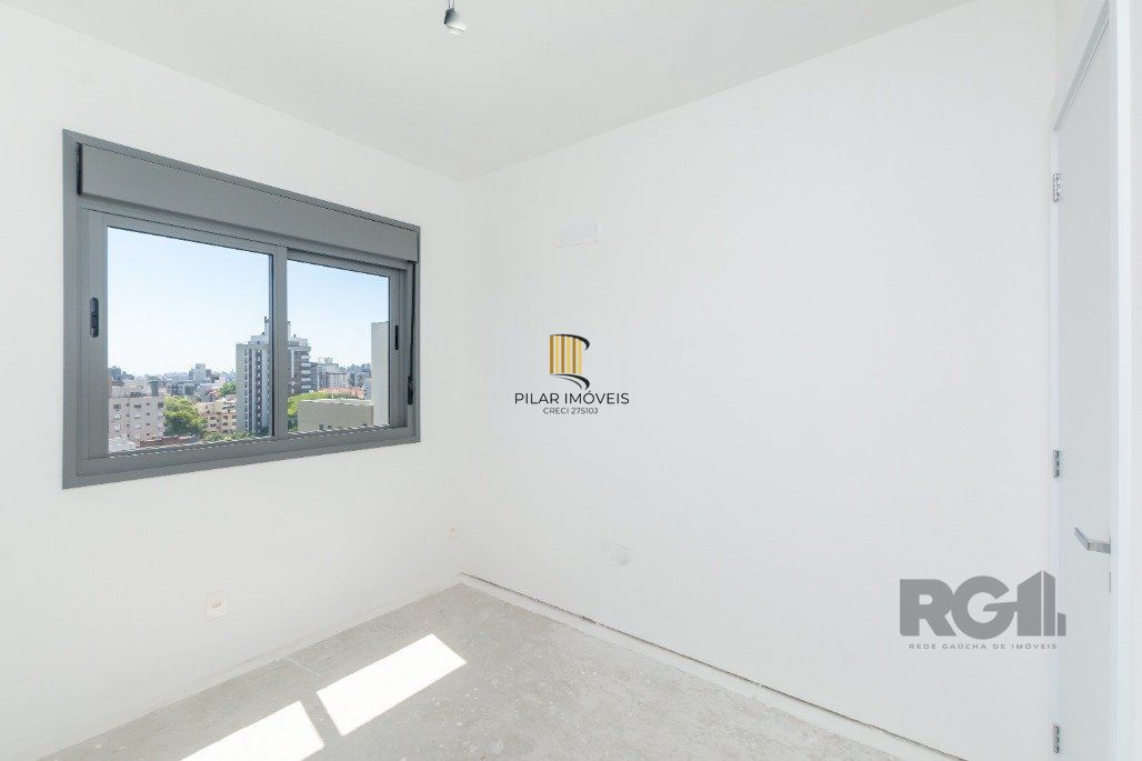 Apartamento 3 dorms. no Jardim Botânico, com infra completa e 2 vagas separadas