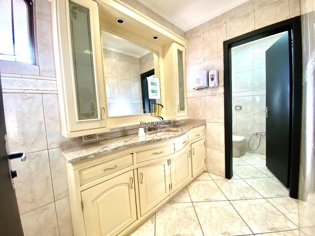 Excelente Casa Comercial Reformada Para comprar  - Partenon - Porto Alegre/RS