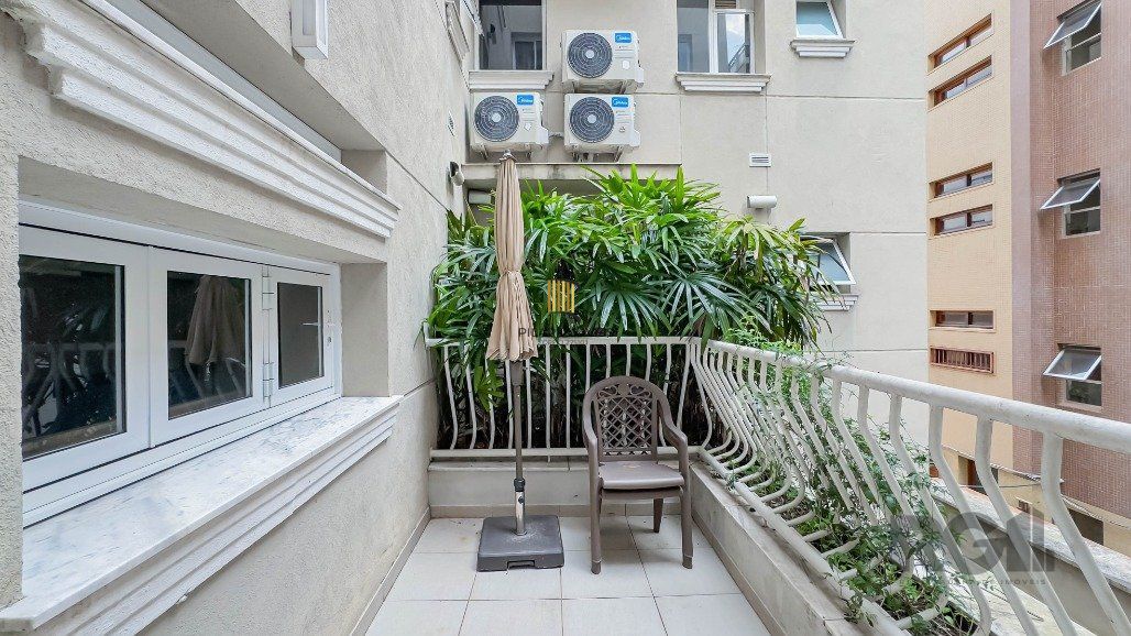 Otimo Apartamento com 2 dormitórios para Comprar, 90,15 m² - Auxiliadora - Porto Alegre/RS