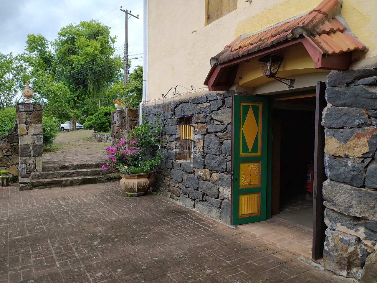Área para comprar com casas Enxaimel em Nova Petrópolis.
