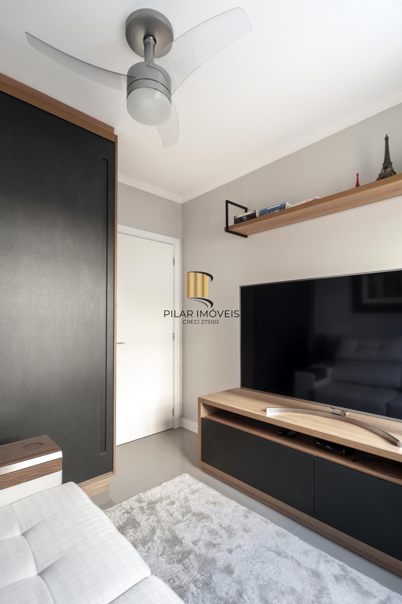 LINDO APARTAMENTO, PRONTO PARA MORAR.