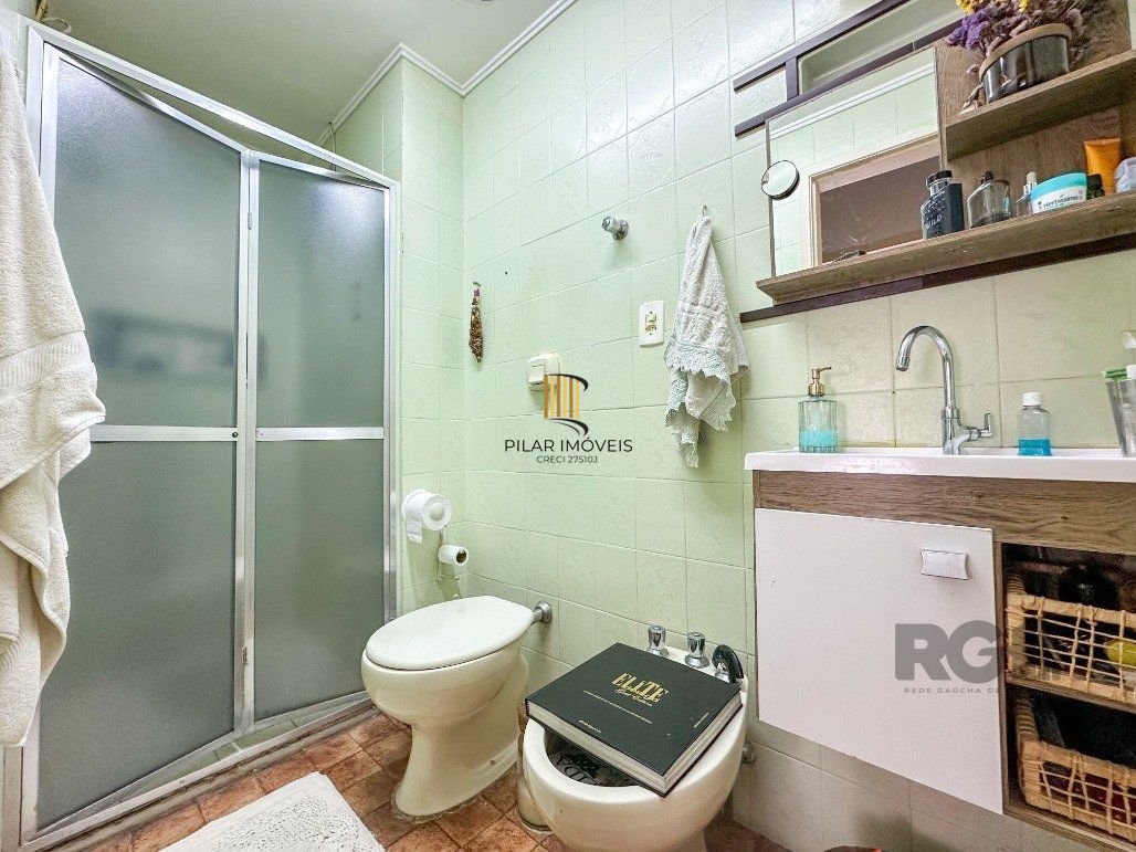 Apartamento Garden para comprar no Bairro Petrópolis! Um verdadeiro refúgio!