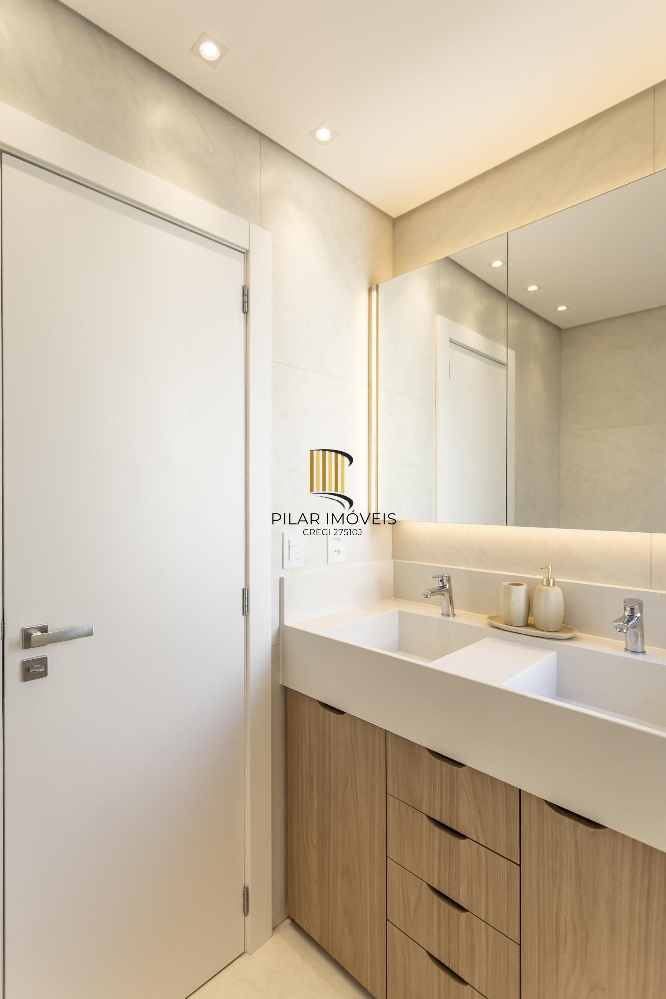 Cobertura com 270m² 3 suítes 3 vagas