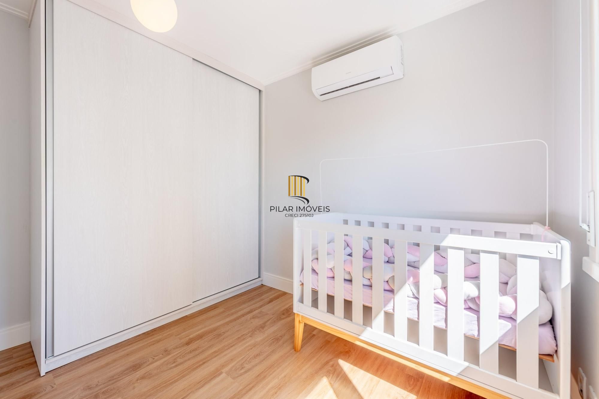 Apartamento de 3 dormitórios no bairro Mont'Serrat