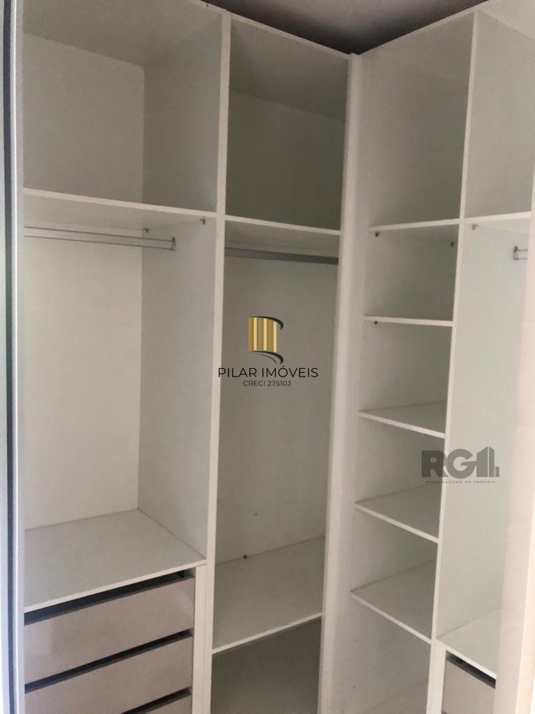 vende Apartamento Garden semi- mobiliado, com 114m², R$589.000,00, 3 dormitórios, 1 suíte, com pátio,1 box
