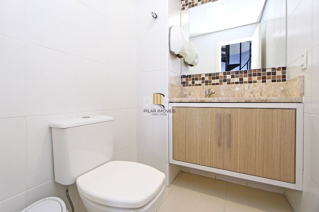Conjunto, 131 m² Para Comprar  por R$ 990.000,00 Três Figueiras - Porto Alegre