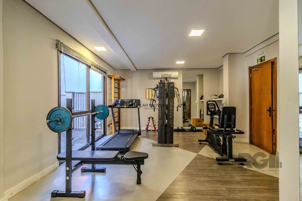 Apartamento 3 dormitórios e 2 vagas no Petrópolis, pertinho da Encol