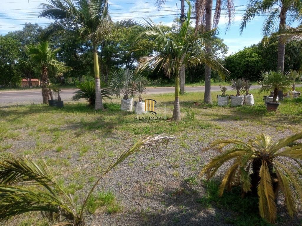 Boletto Imóveis vende Sitio na RS, Com 7 casas, 2 comerciais, excelente local para vários seguimento fácil acesso , rota para gramado, R$3.900,000,00