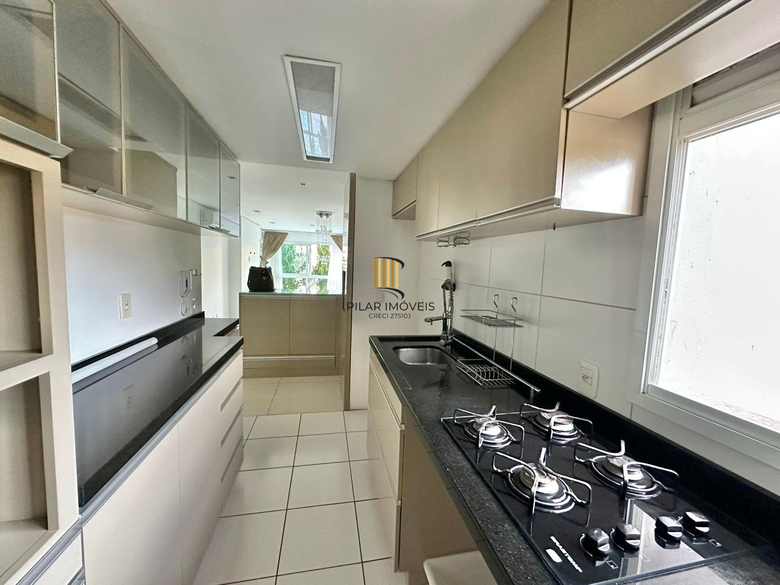 Apartamento com 2 dormitórios para comprar, 68,27 m² Chácara das Pedras - Porto Alegre/RS