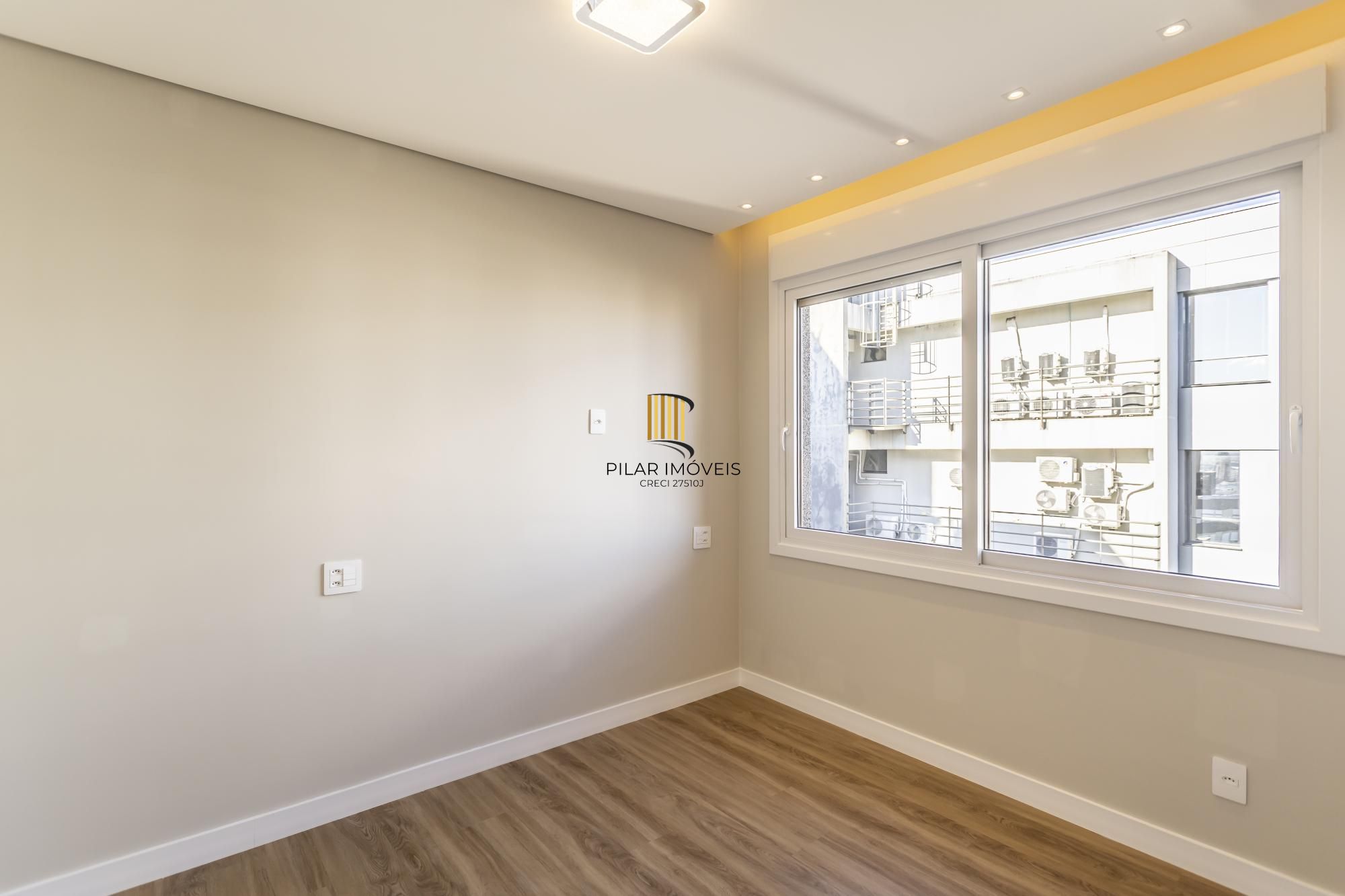 Cobertura com 270m² 3 suítes 3 vagas
