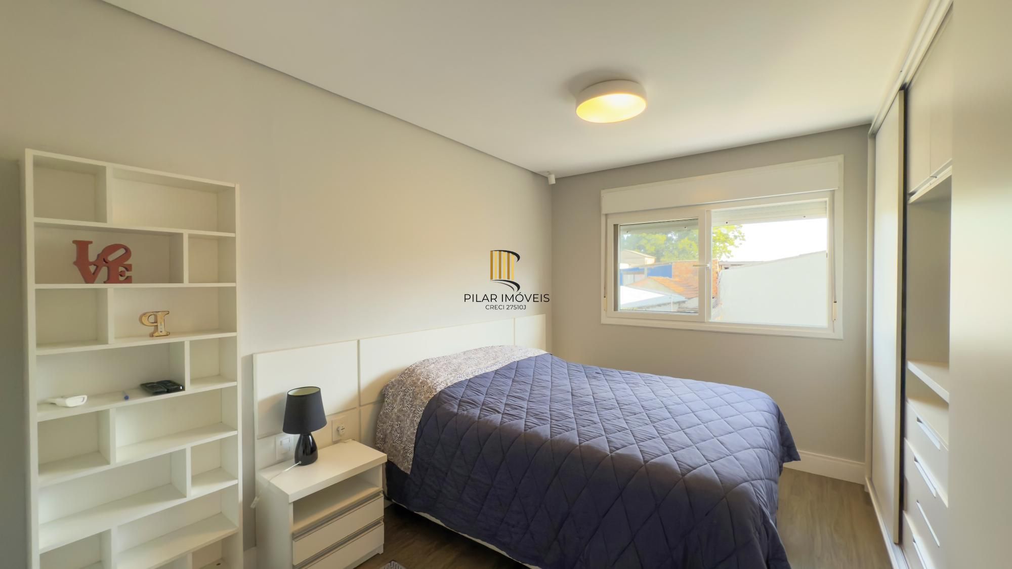 Casa para Comprar com 4 dormitórios, 386 m² - Chácara das Pedras - Porto Alegre