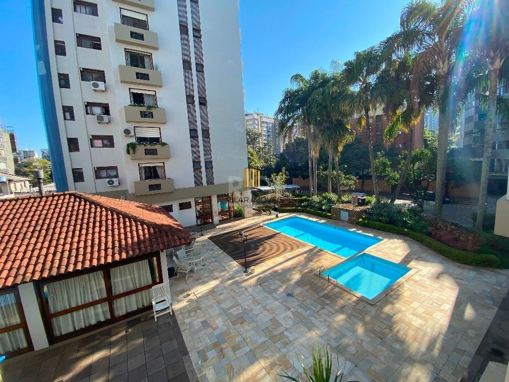 Apartamento Com 2 dormitórios Para comprar , 129 m² - Petrópolis - Porto Alegre