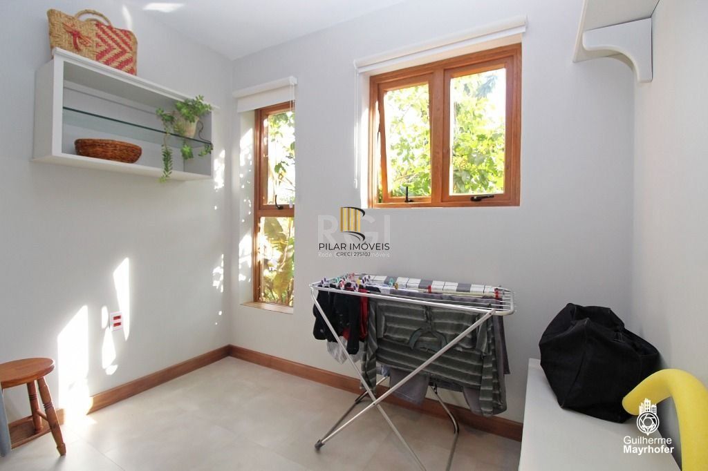 Casa Para comprar com 5 Dormitórios à venda, 420 m²-Cavalhada - Porto Alegre/RS