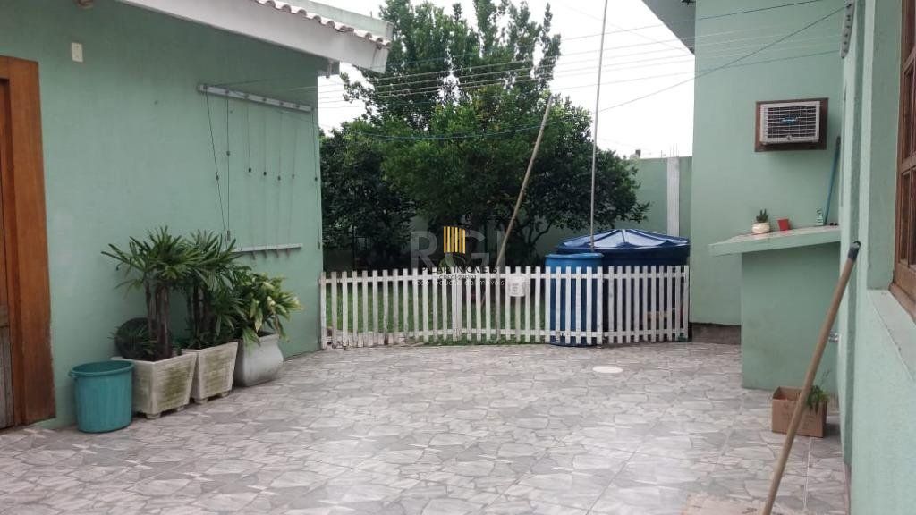 Casa com 3 dormitórios à venda, 230,11 m² por R$ 900.000,00 - Igara III - Canoas/RS