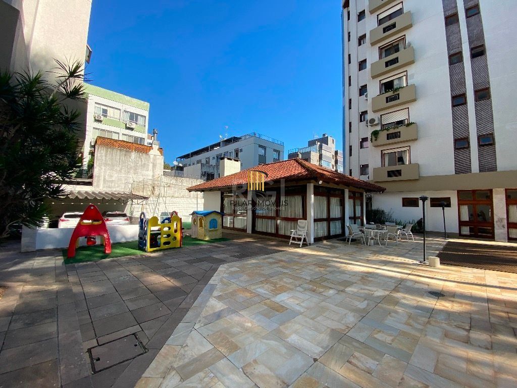 Apartamento Com 2 dormitórios Para comprar , 129 m² - Petrópolis - Porto Alegre