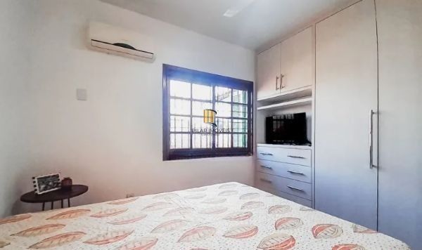Casa com 3 Quartos e 5 vagas à Venda, 224 m² no Bairro Vila Ipiranga