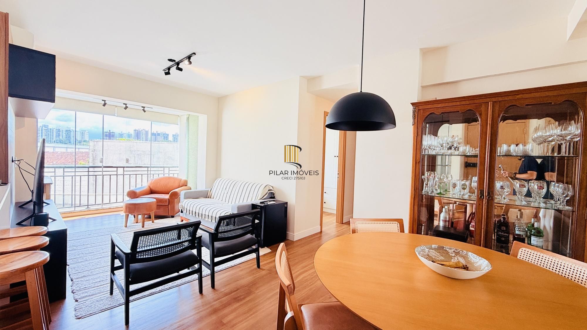 Excelente apartamento a venda com 2 dormitórios no bairro Passo d areia.