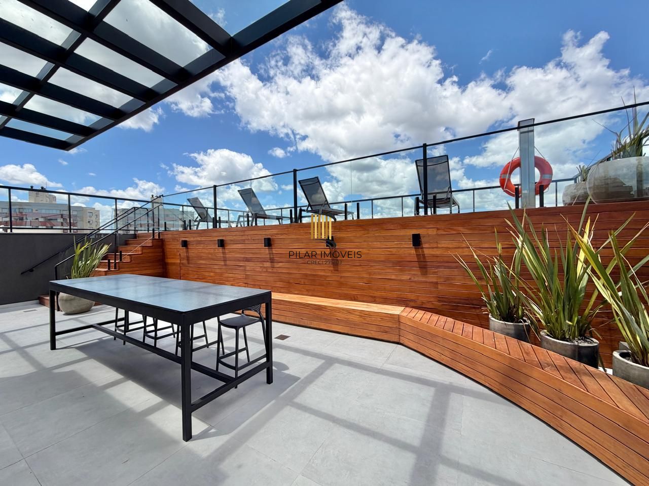 Excelente apartamento a venda no ITA123, com 2 domitórios no bairro Jardim Botânico.