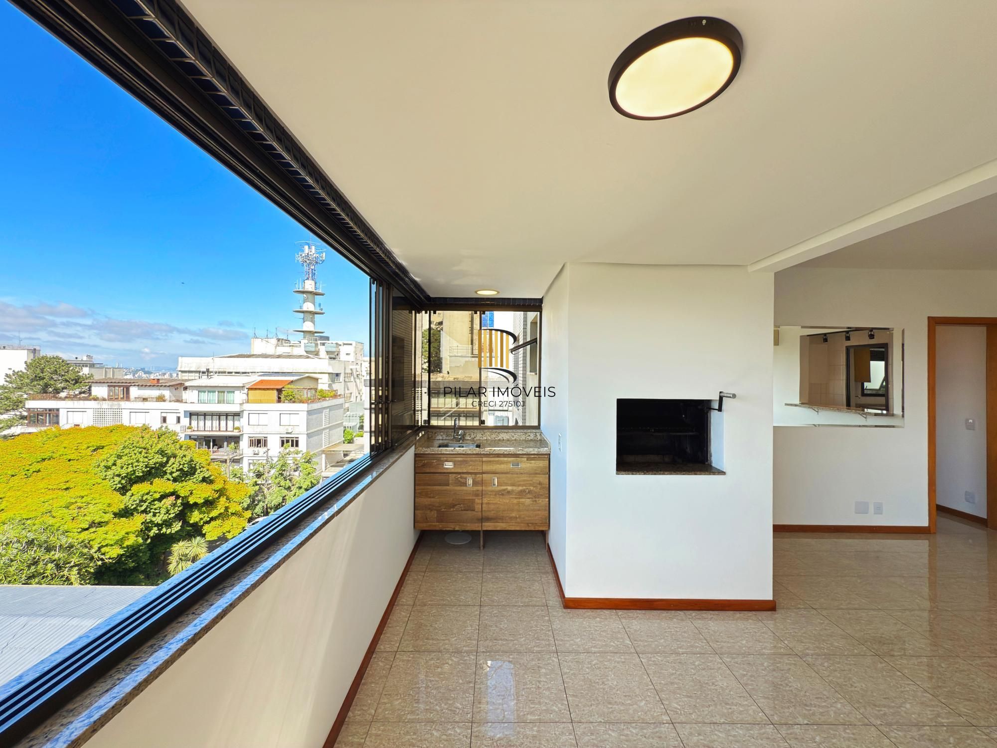 Apartamento 2D com suíte e vaga no Bela Vista