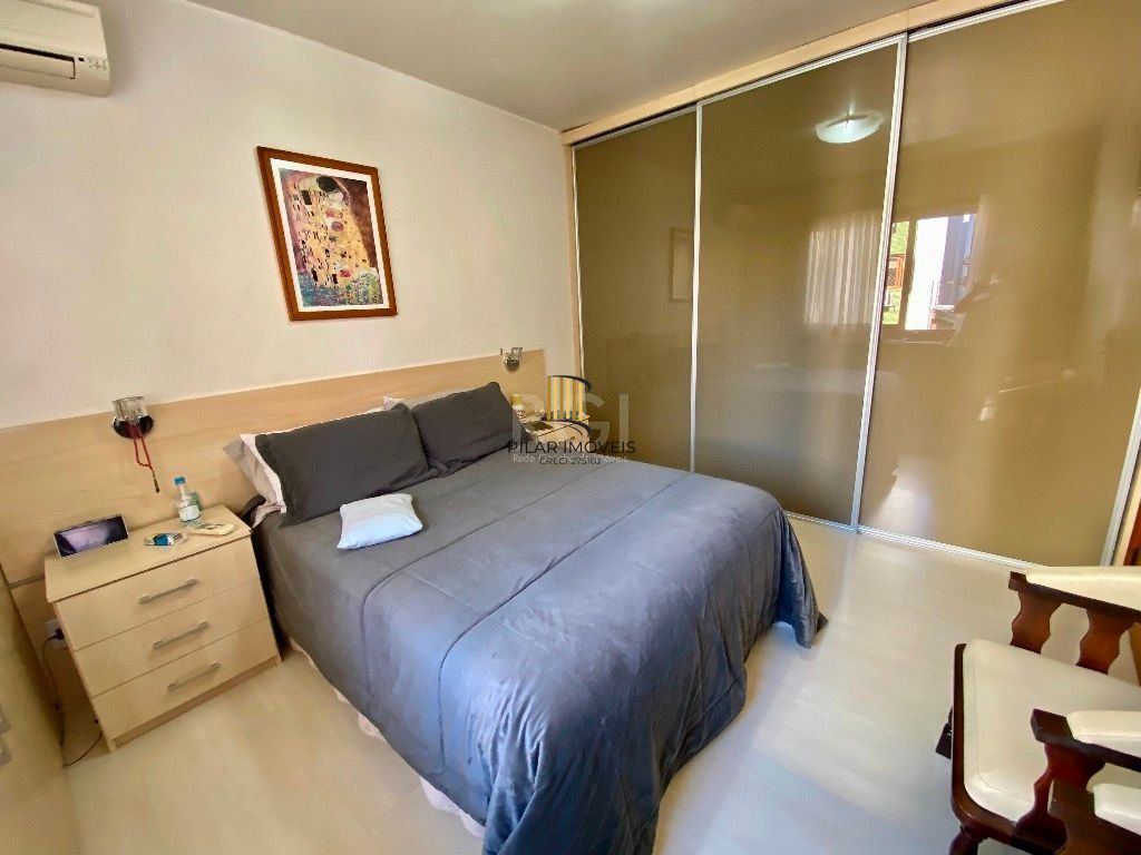 Apartamento Com 2 dormitórios Para comprar , 129 m² - Petrópolis - Porto Alegre