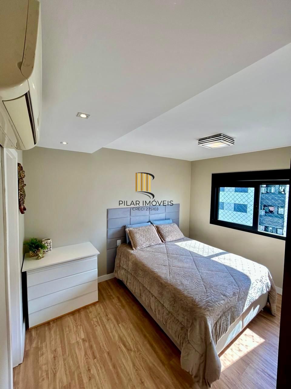 Excelente apartamento mobiliado no bairro Tristeza com 3d para comprar
