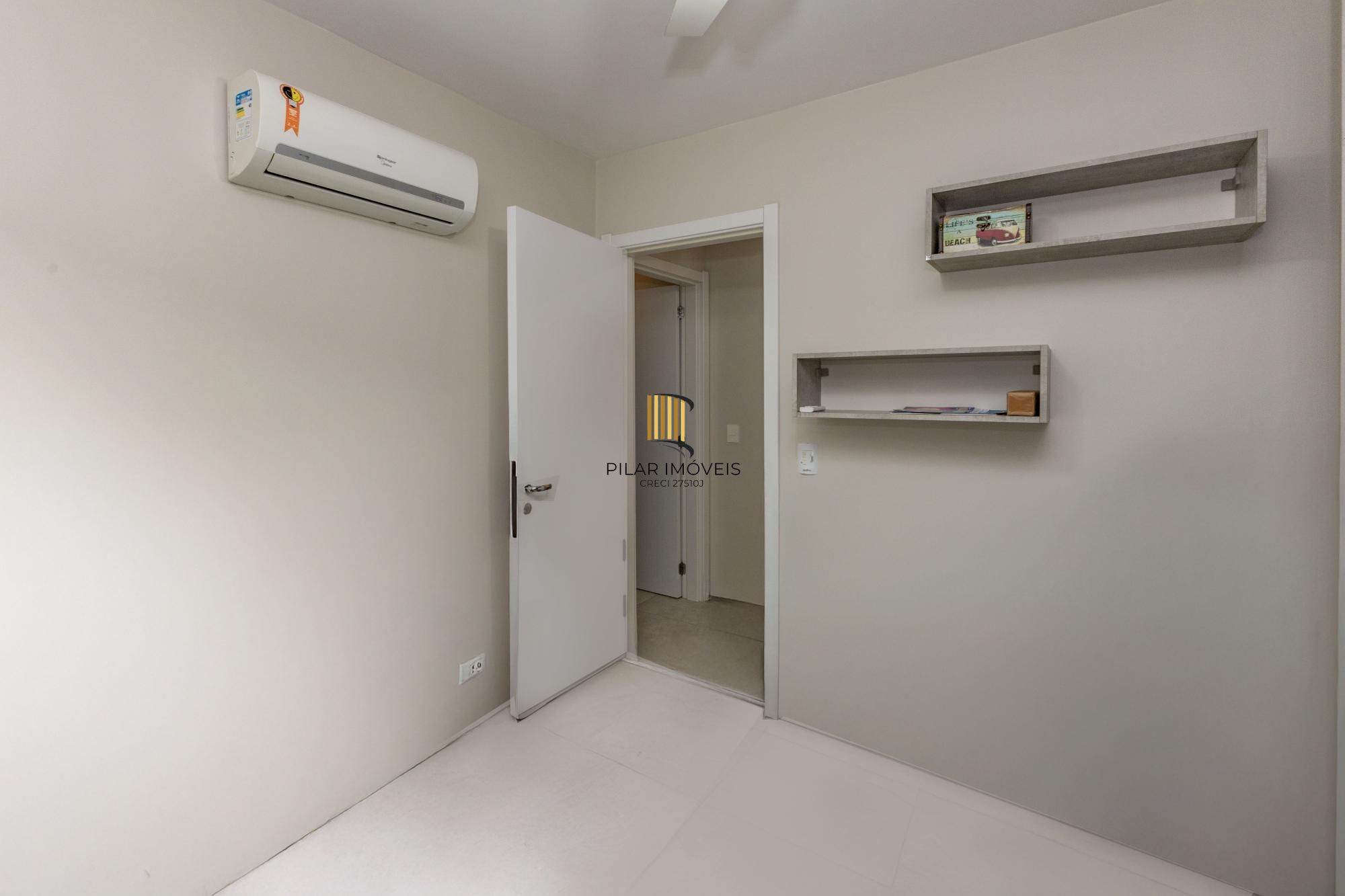 Apartamento de 2 dormitórios no bairro Auxiliadora