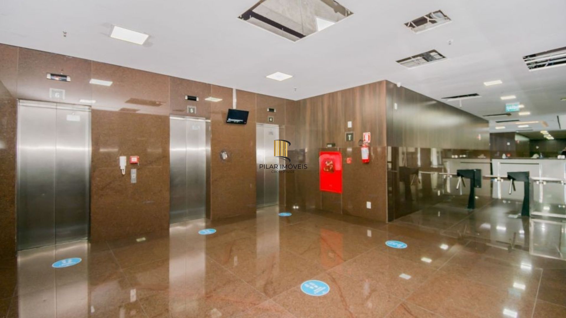 Duas salas comerciais para comprar, unificadas com  70m² no ROSSI BUSINESS PARK