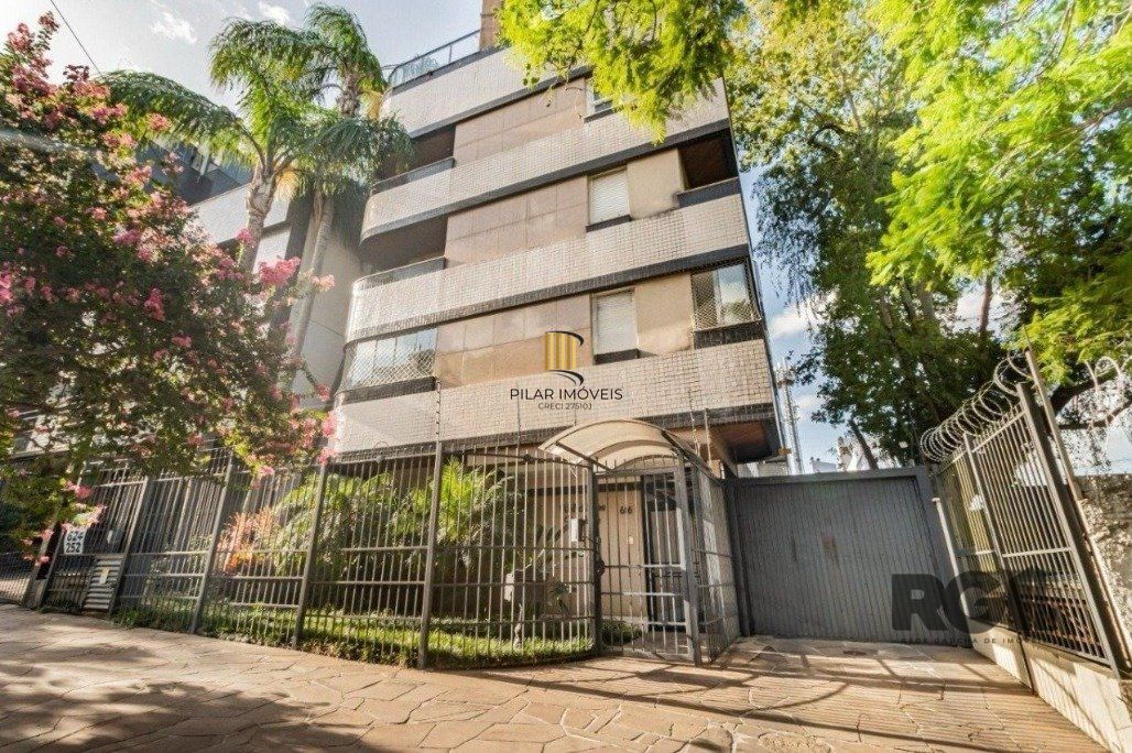 Cobertura à venda, 2 dormitórios, 1 vaga na Fabricio Pilar.