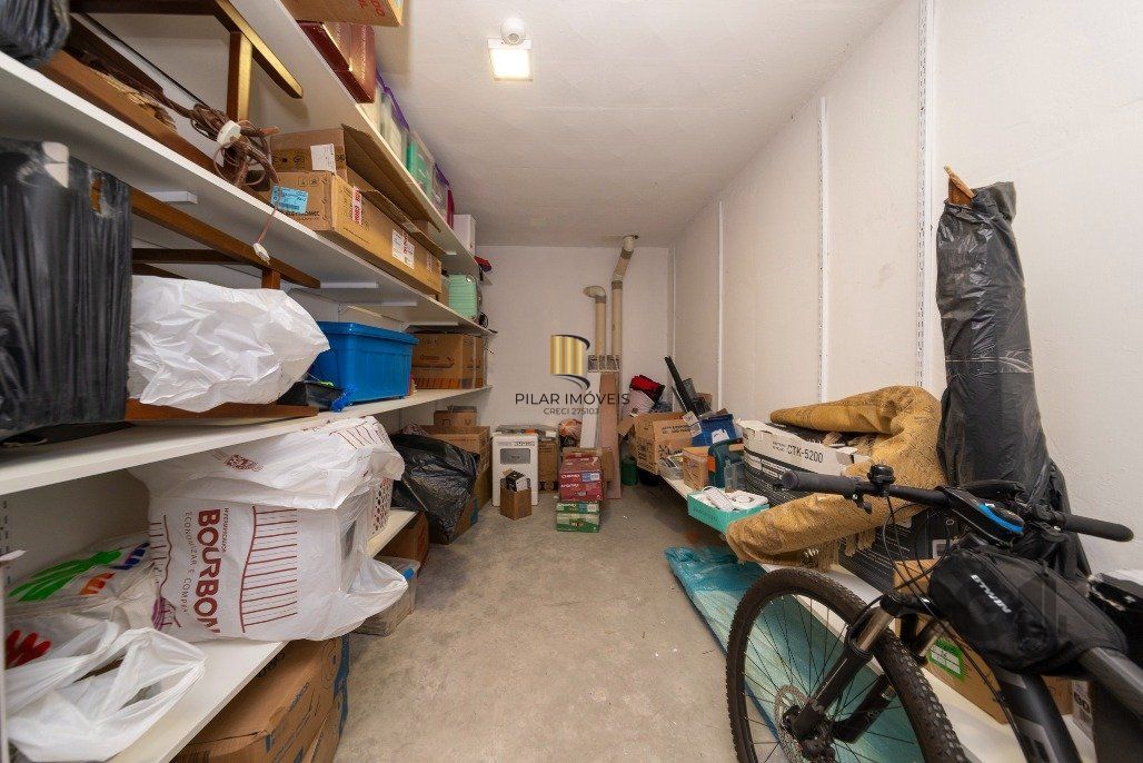 Apartamento para Comprar, impecável  com  4 dorm, sendo 3 suítes e 3 vagas Rio Branco