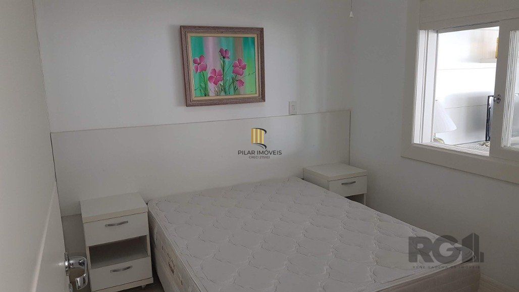 Casa para Comprar  no Condado de Capão com 5 suítes.