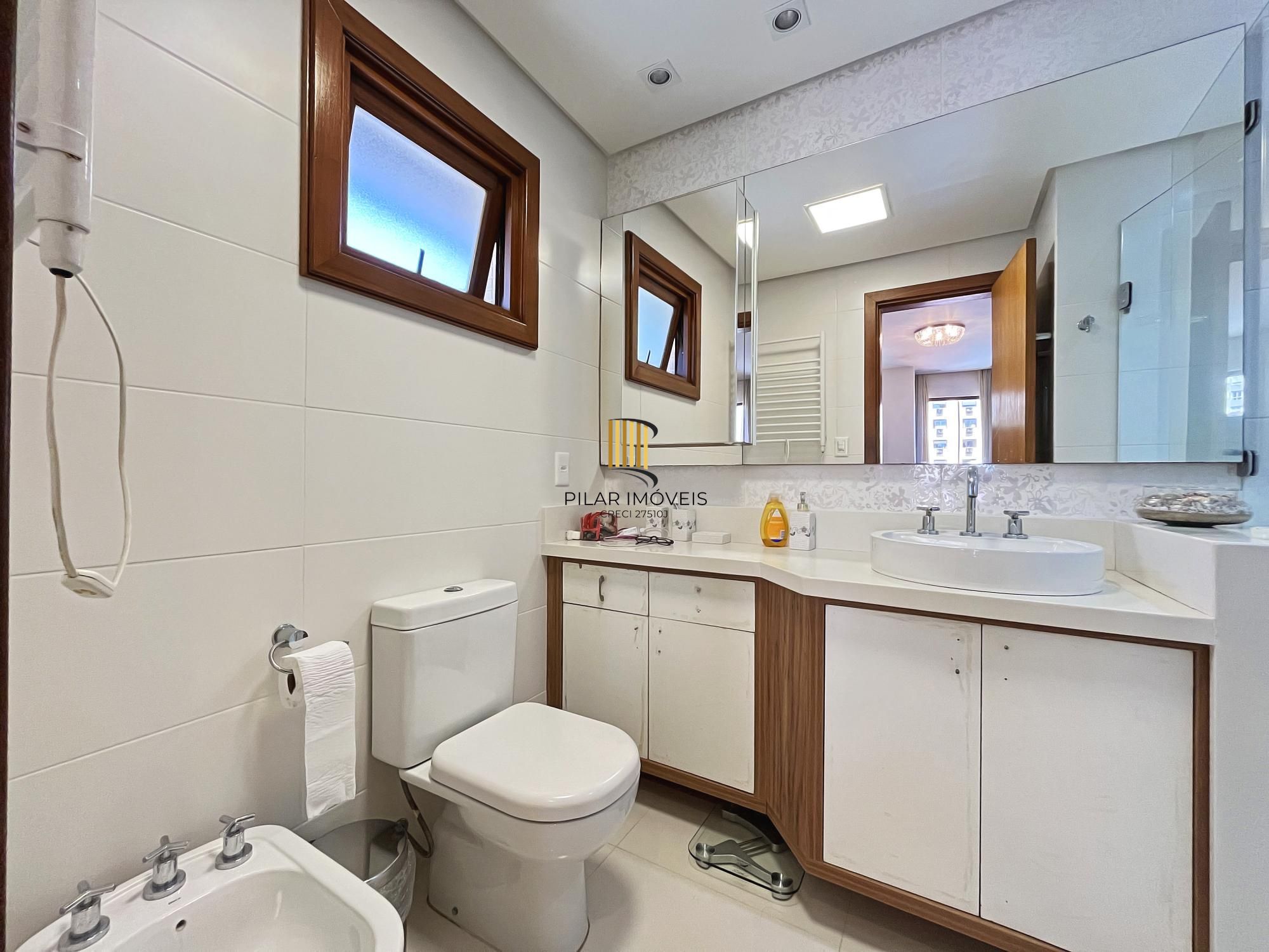 Excelente Cobertura com 3 dormitórios para comprar no Bairro Bela Vista