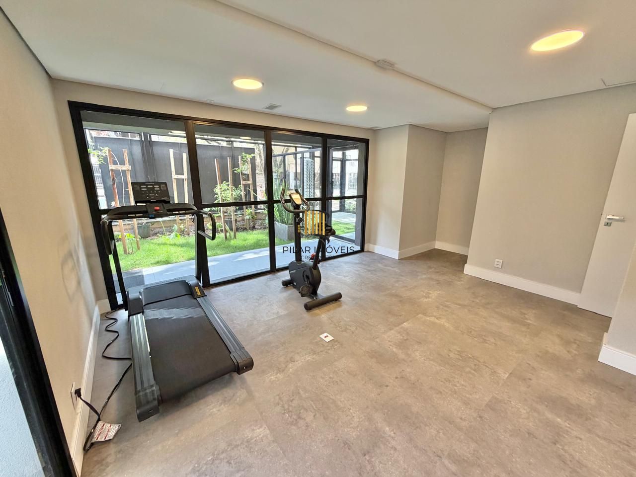 Excelente apartamento a venda no ITA123, com 2 domitórios no bairro Jardim Botânico.