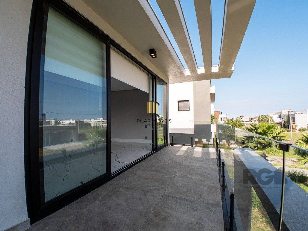 Mansão no Ocean Side para Comprar com  592m2 por R$ 5.200.000,00
