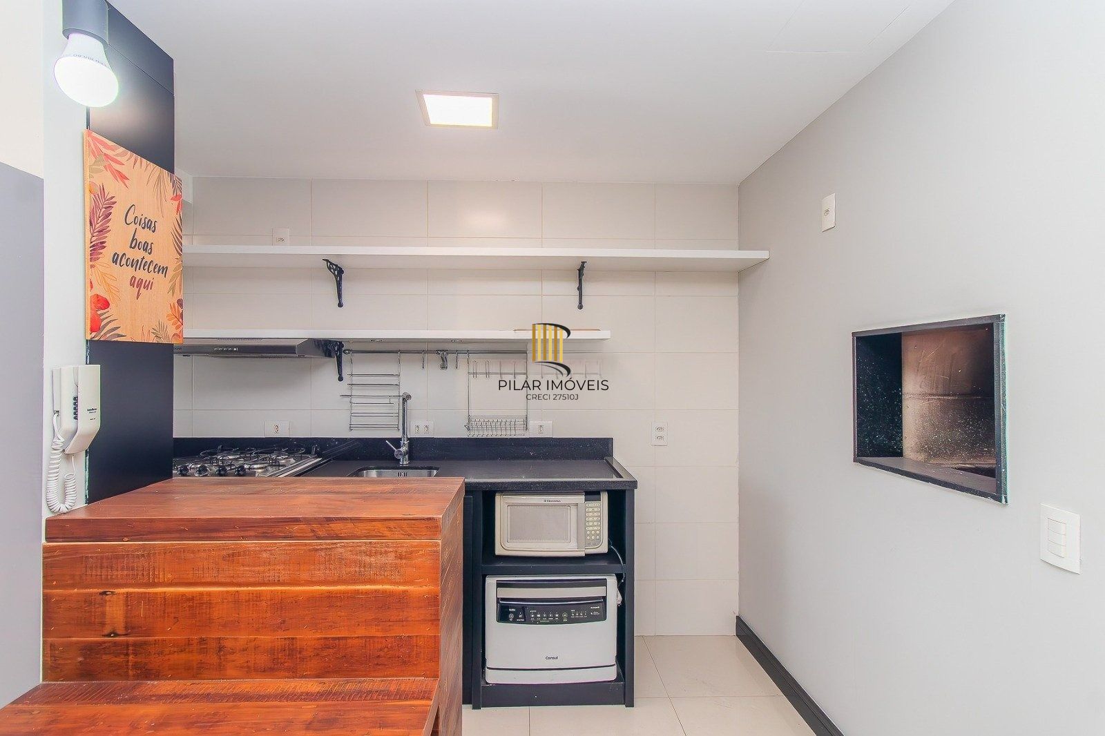 Apartamento 1 dormitório (reversível para 2) | Suíte | Semi Mobiliado