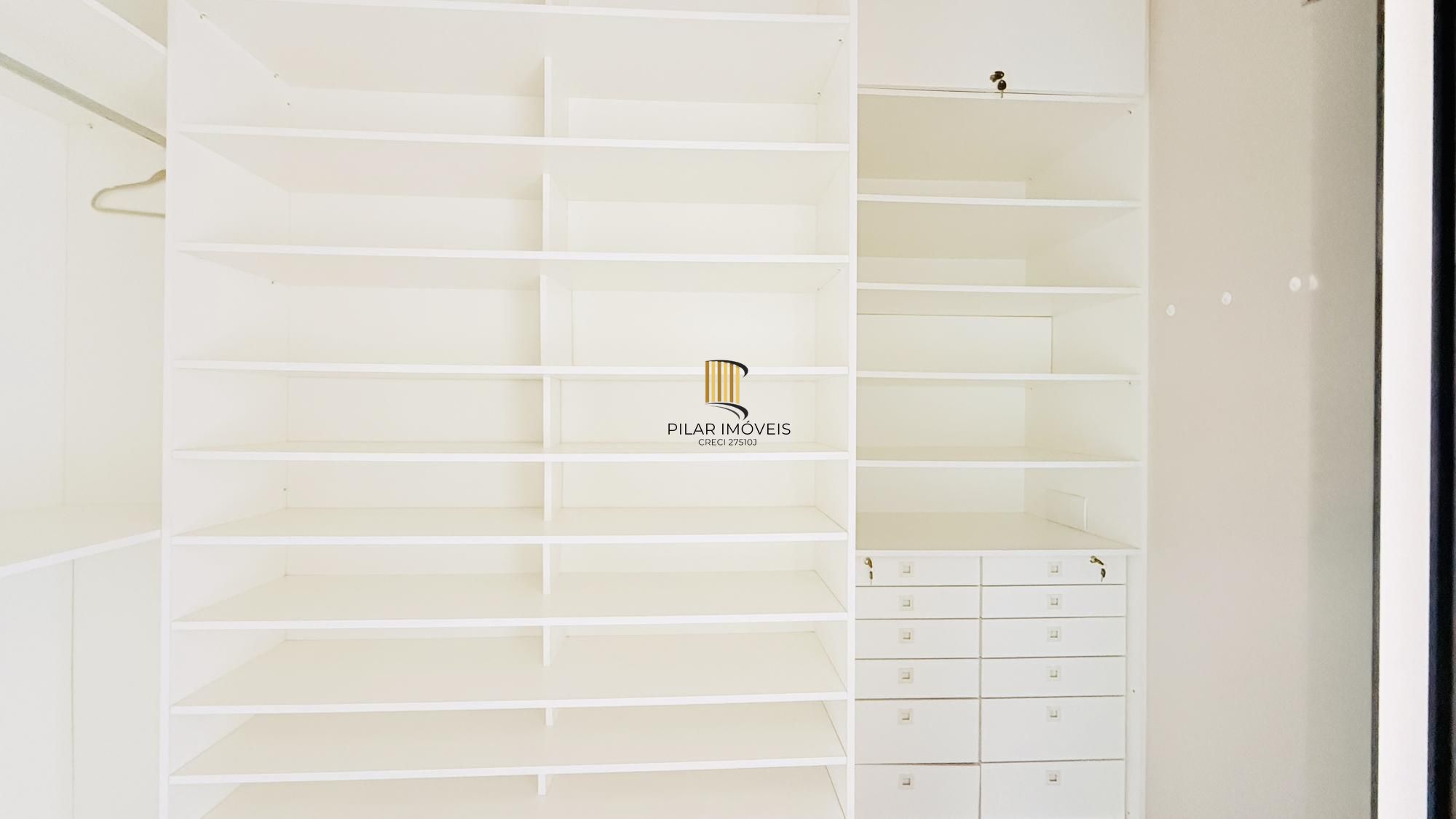 Cobertura Duplex de 318m com Piscina Privativa, Energia Solar e Vista Panorâmica