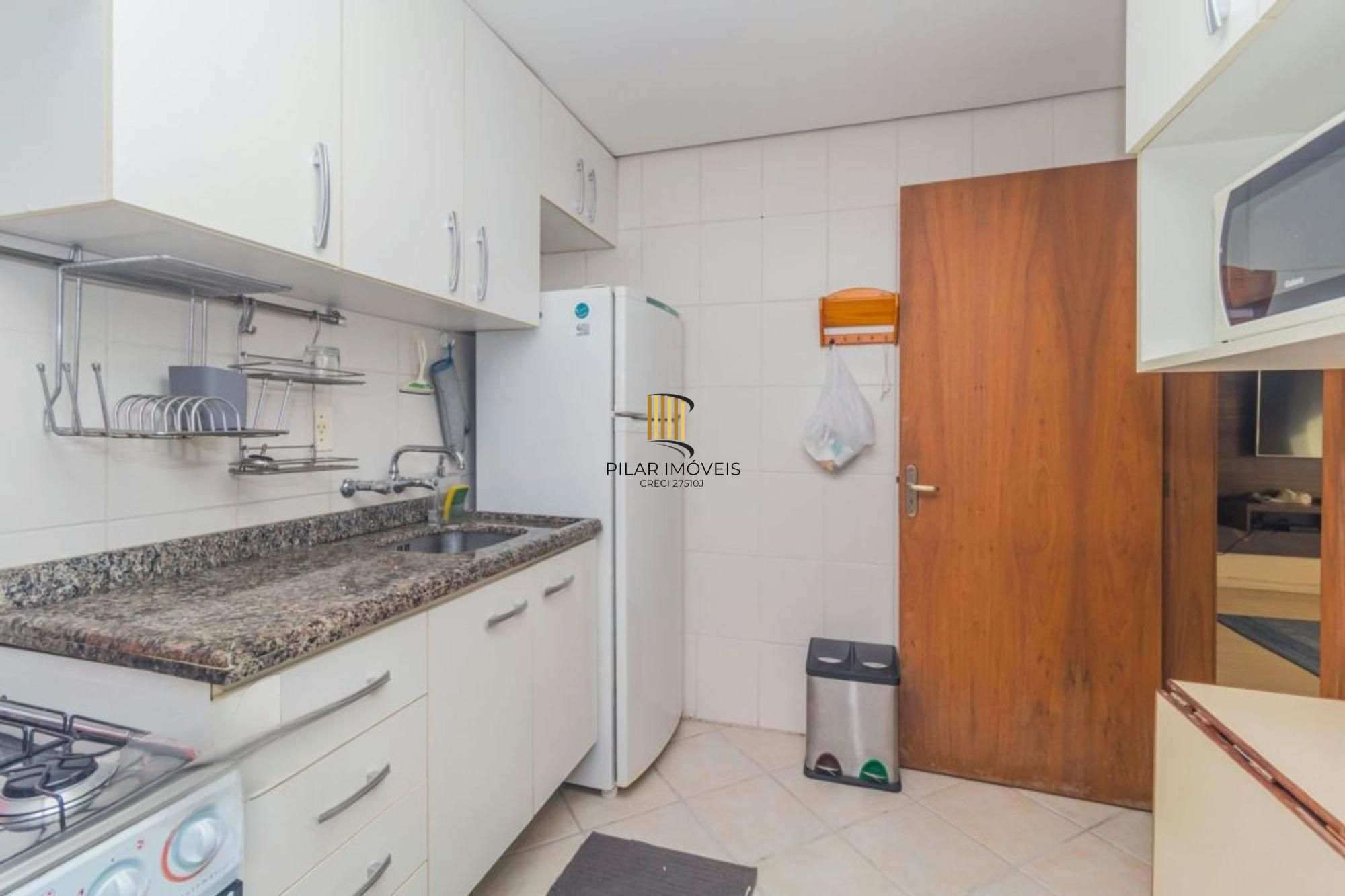 Apartamento de 2 dormitórios no bairro Petrópolis