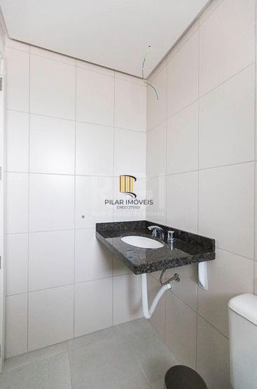 Apartamento com 2 dormitórios à venda,vaga dupla, 69 m² por R$ 450.000,00 - Partenon - Porto Alegre/RS