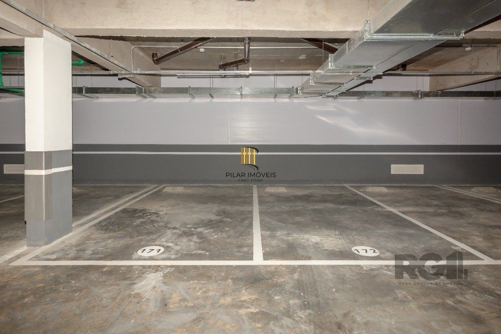 Apto de 3 suítes, andar alto, 115m² privativos com lavabo, cozinha americana e churrasqueira.
