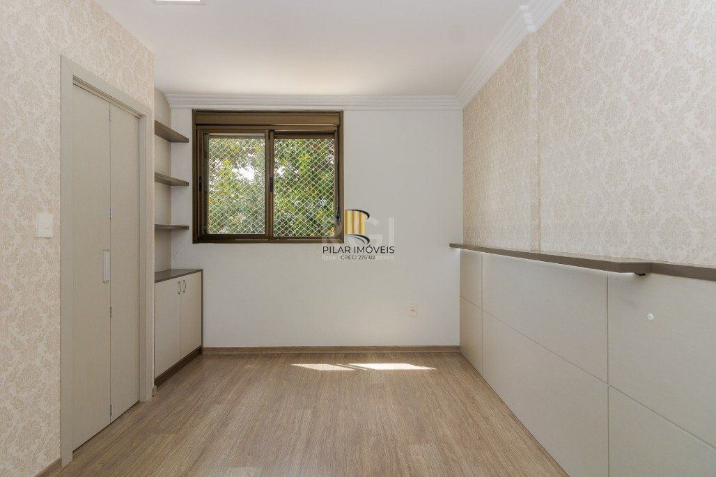 Apartamento de 3 dormitórios Para comprar no bairro Cristo Redentor