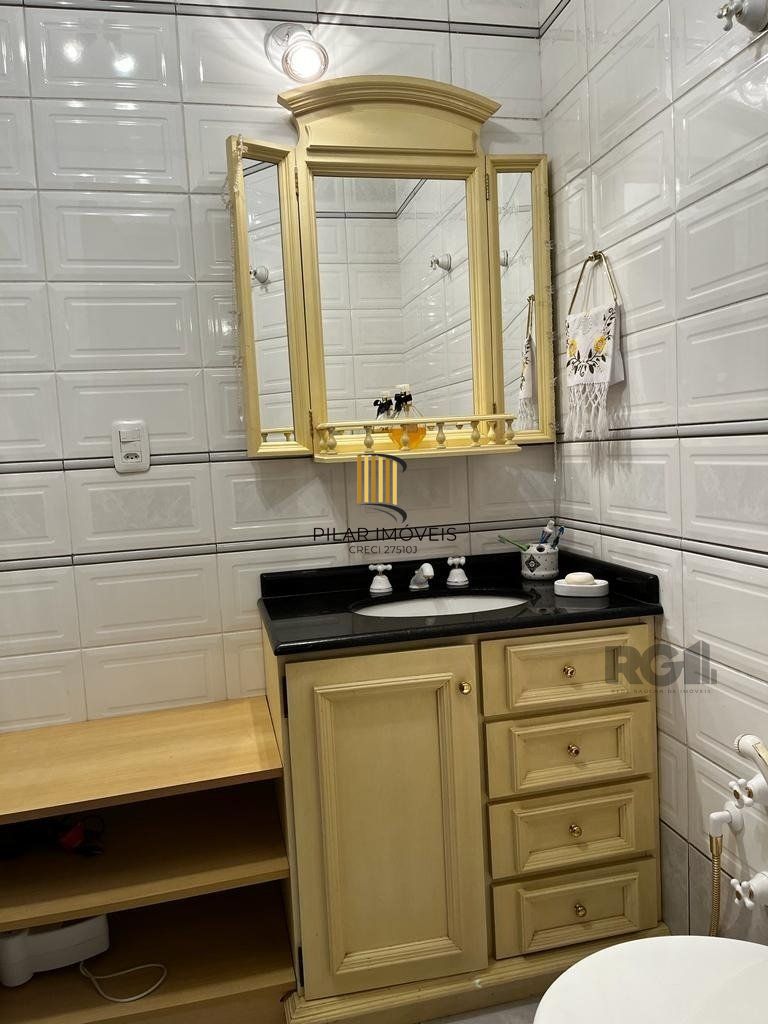 Cobertura duplex com 2 suítes e uma vaga para Comprar em Gramado.