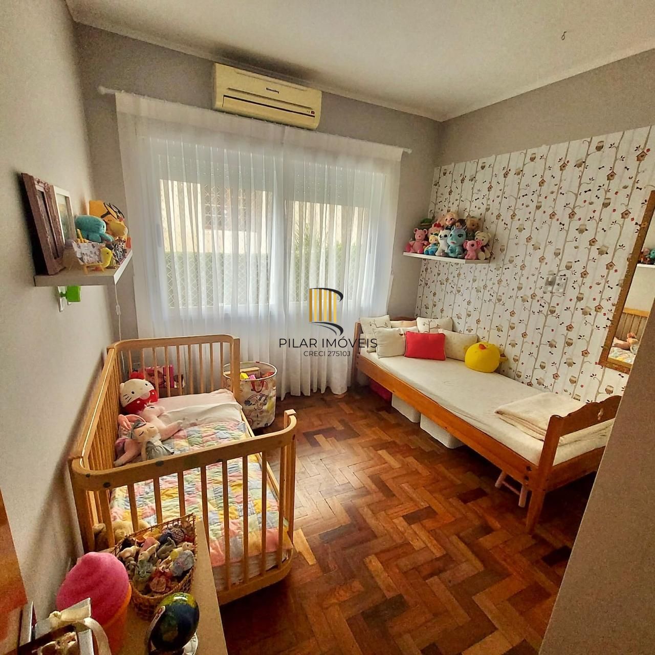 Excelente apartamento a venda semi mobiliado  no bairro Rio Branco.